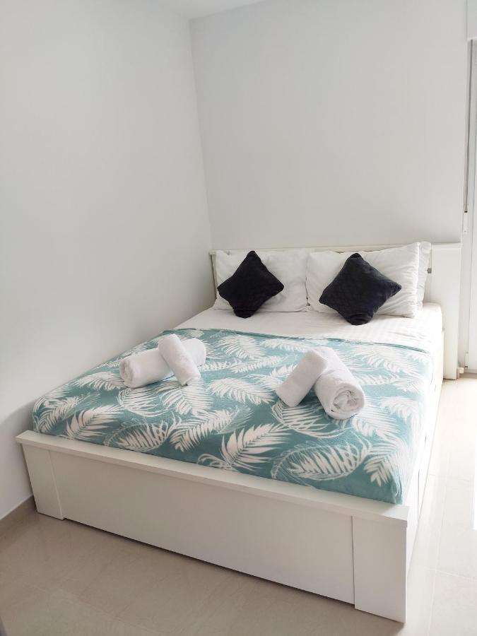 White Studio Apartman PUY Eksteriør bilde